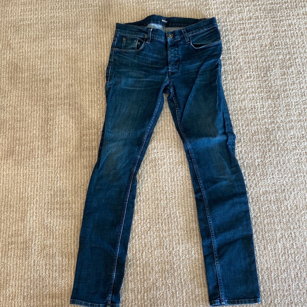 Hudson Jeans. Size 32. Lightly Used with buttons instead of zipper.